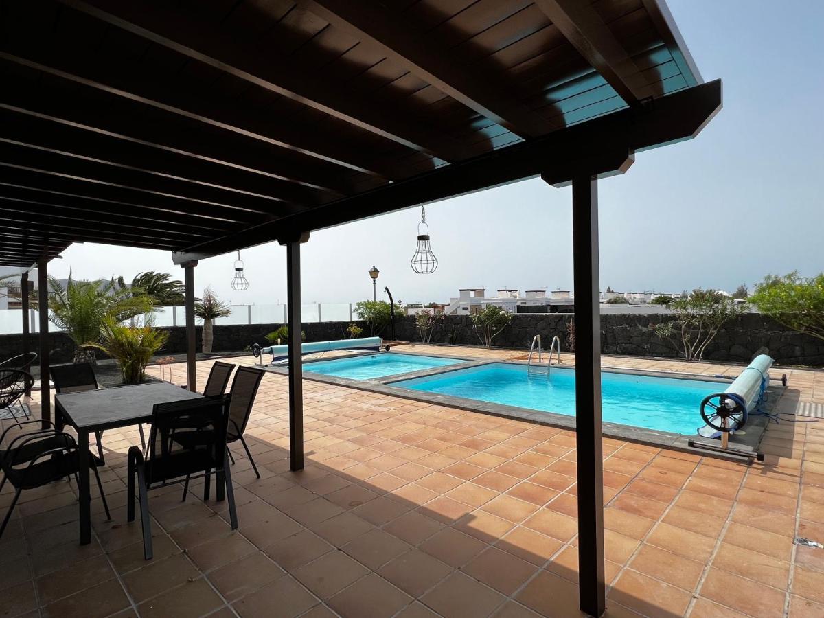 Casa Del Sol Naciente - Heated Pools - Wifi - Uk,Be,Nl,Fr Tv Channels Playa Blanca  Exterior photo