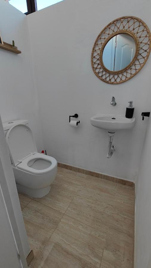 Casa Del Sol Naciente - Heated Pools - Wifi - Uk,Be,Nl,Fr Tv Channels Playa Blanca  Exterior photo