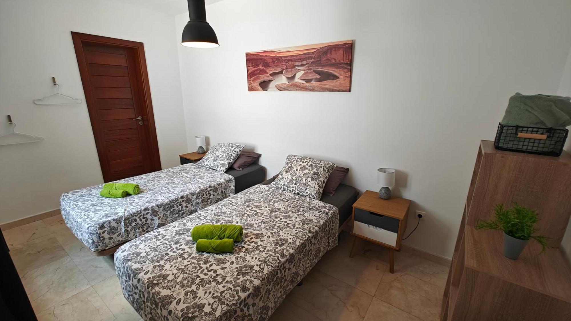Casa Del Sol Naciente - Heated Pools - Wifi - Uk,Be,Nl,Fr Tv Channels Playa Blanca  Exterior photo