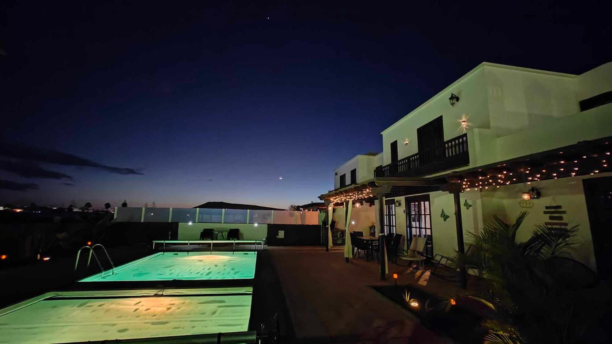 Casa Del Sol Naciente - Heated Pools - Wifi - Uk,Be,Nl,Fr Tv Channels Playa Blanca  Exterior photo