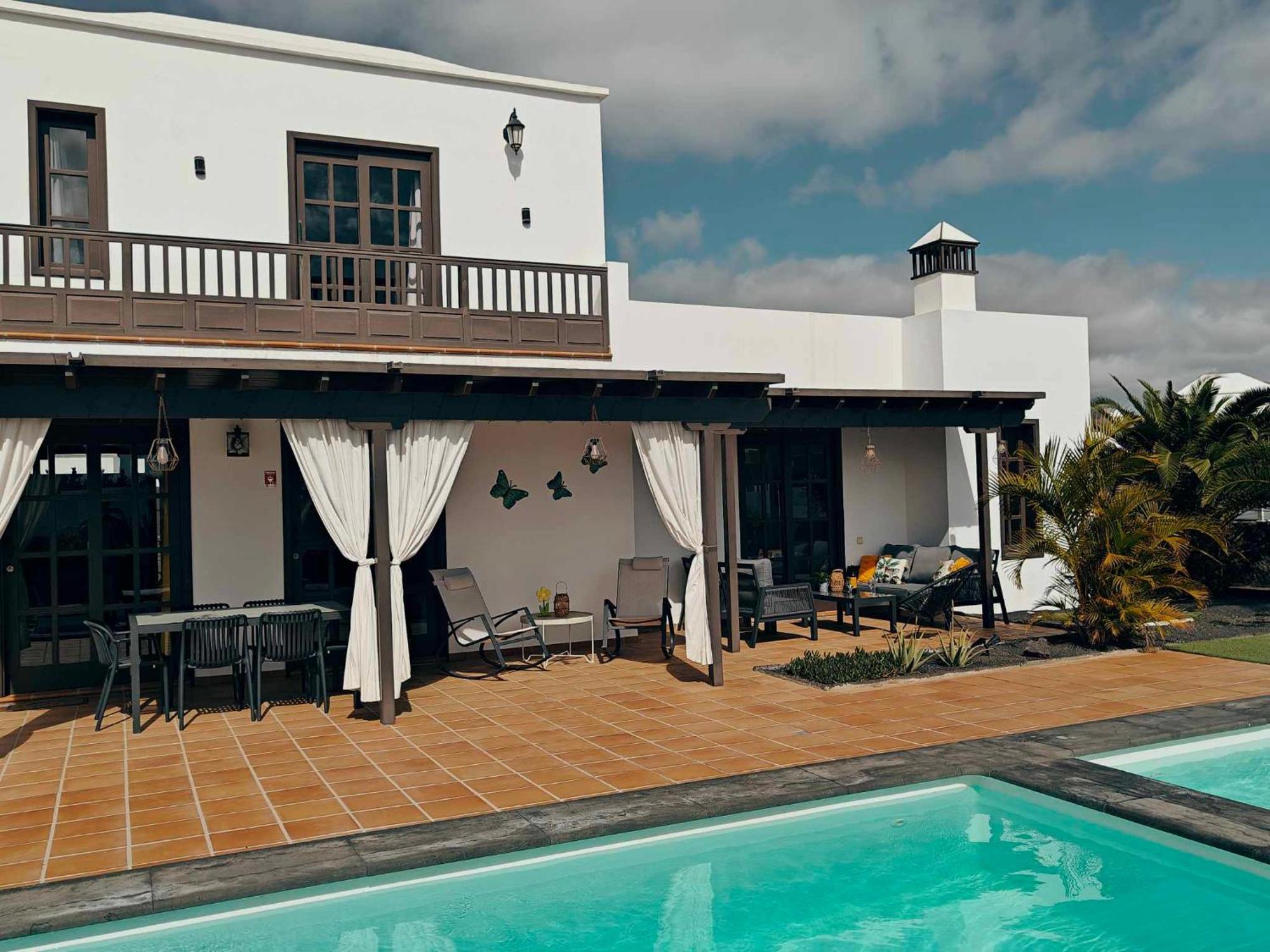 Casa Del Sol Naciente - Heated Pools - Wifi - Uk,Be,Nl,Fr Tv Channels Playa Blanca  Exterior photo